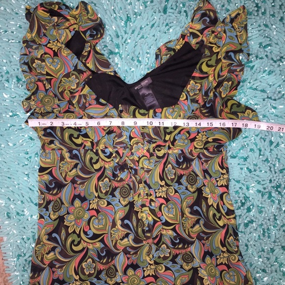 💝Bisou Bisou Gorgeous sleeveless blouse - Picture 4 of 4